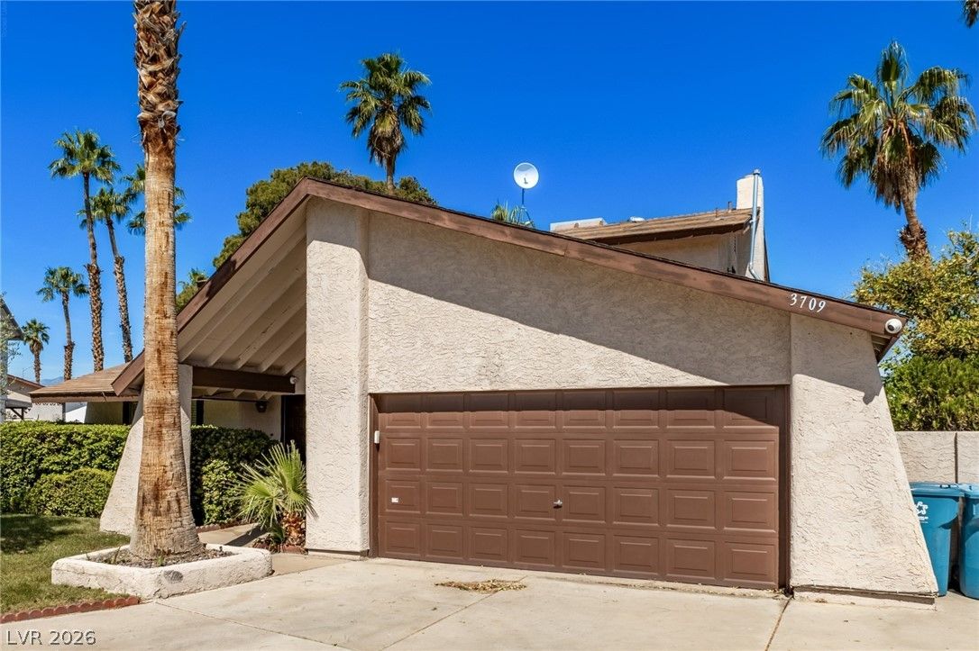 3709 Pamplona Circle — photo 5