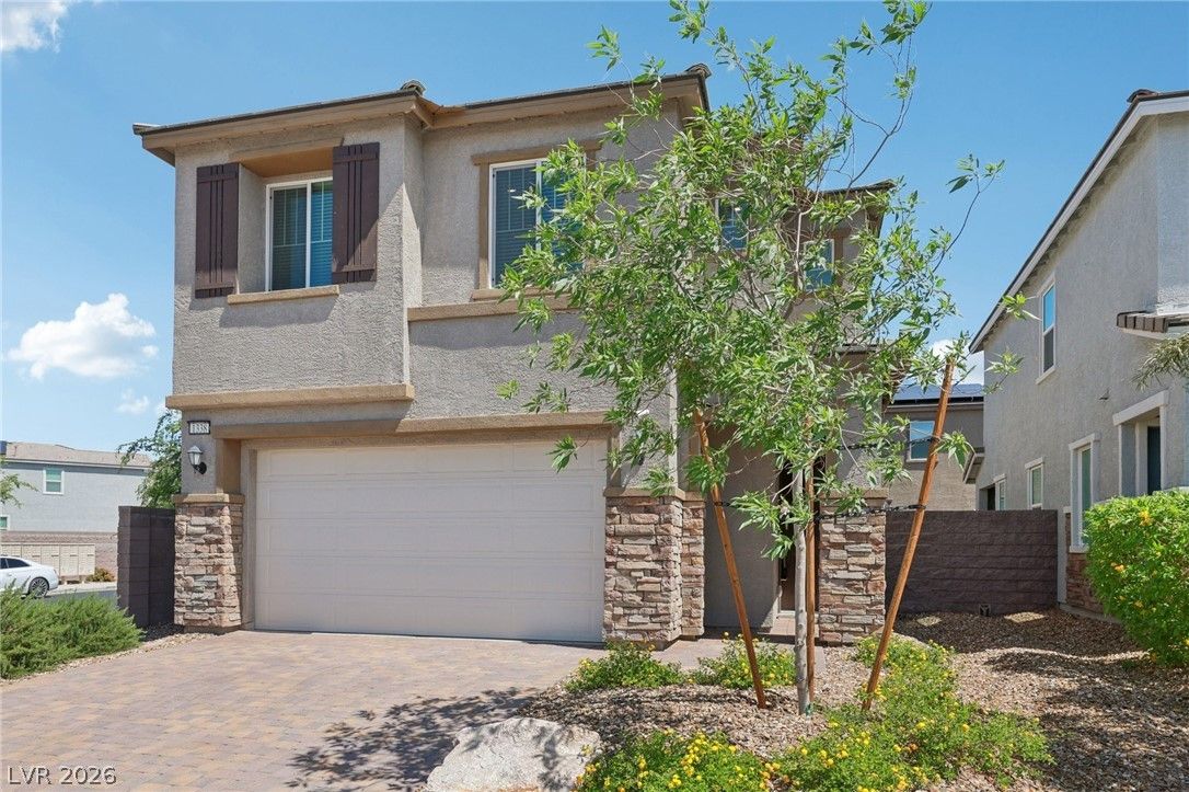 1338 Ossa Street — photo 3 of 35