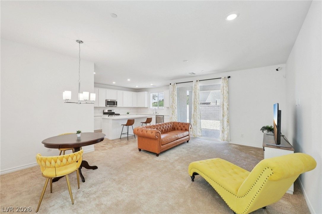 1338 Ossa Street — photo 5 of 35