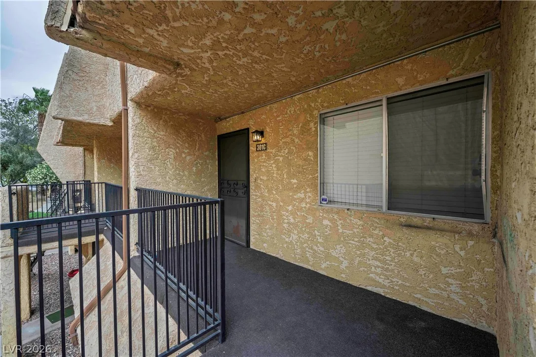 1303 Darlene Way 301C — photo 2