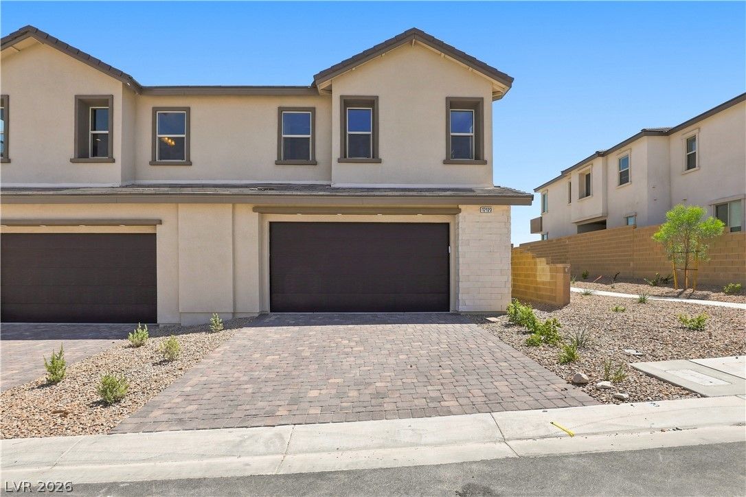 12123 Red Iris Ave — photo 2