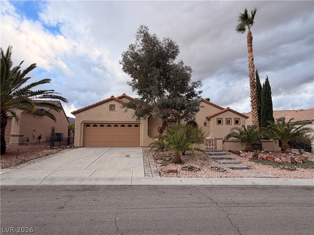 2759 Foxtail Creek Avenue — photo 1