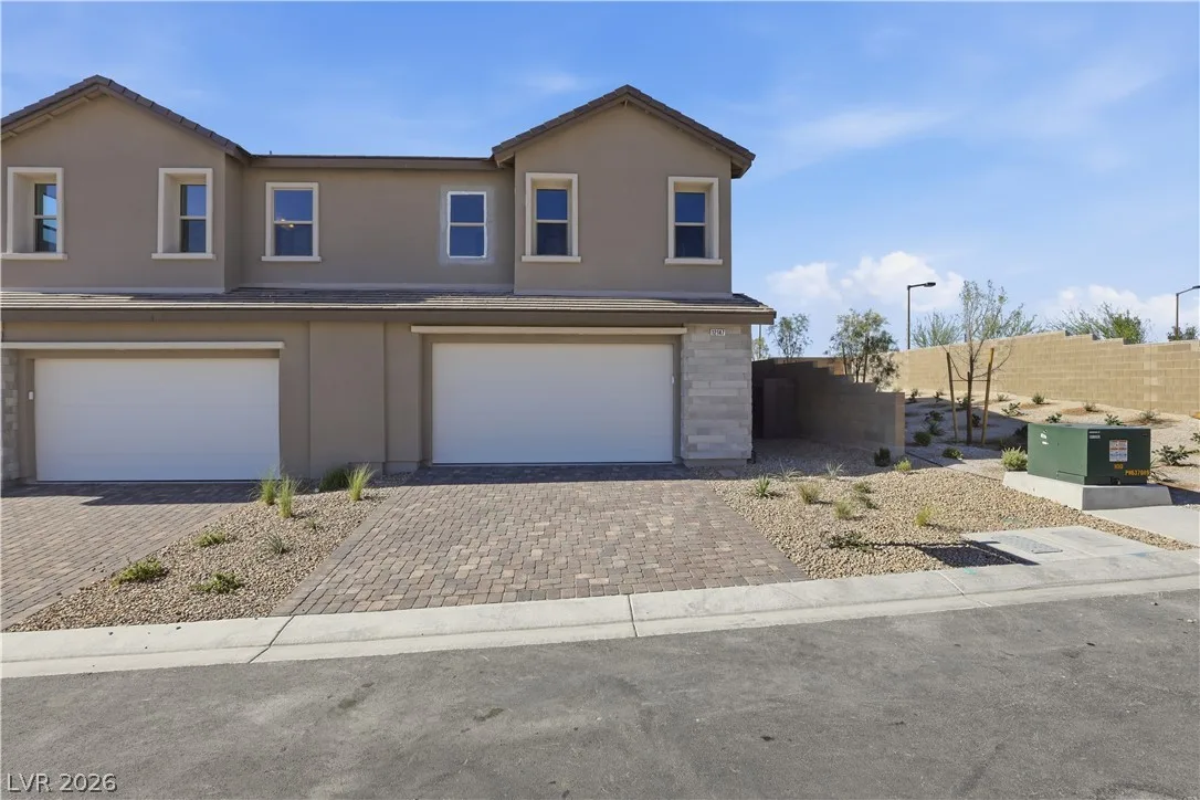 12147 Red Iris Ave — photo 5