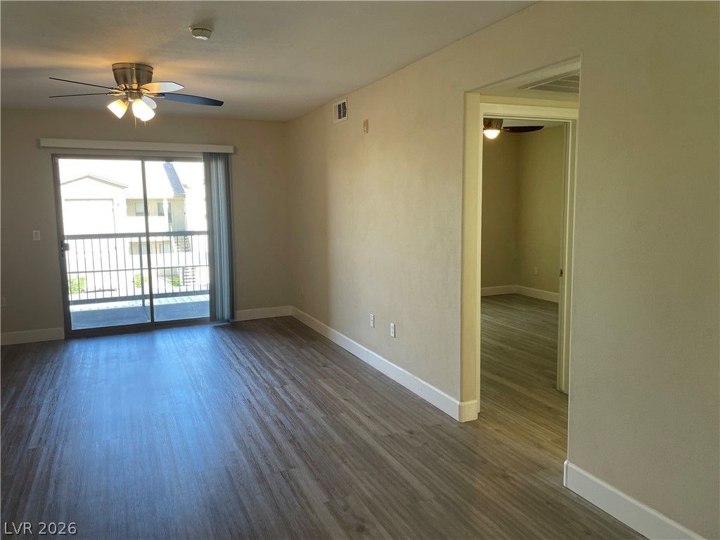 8000 Badura Avenue 2053 — photo 5 of 31