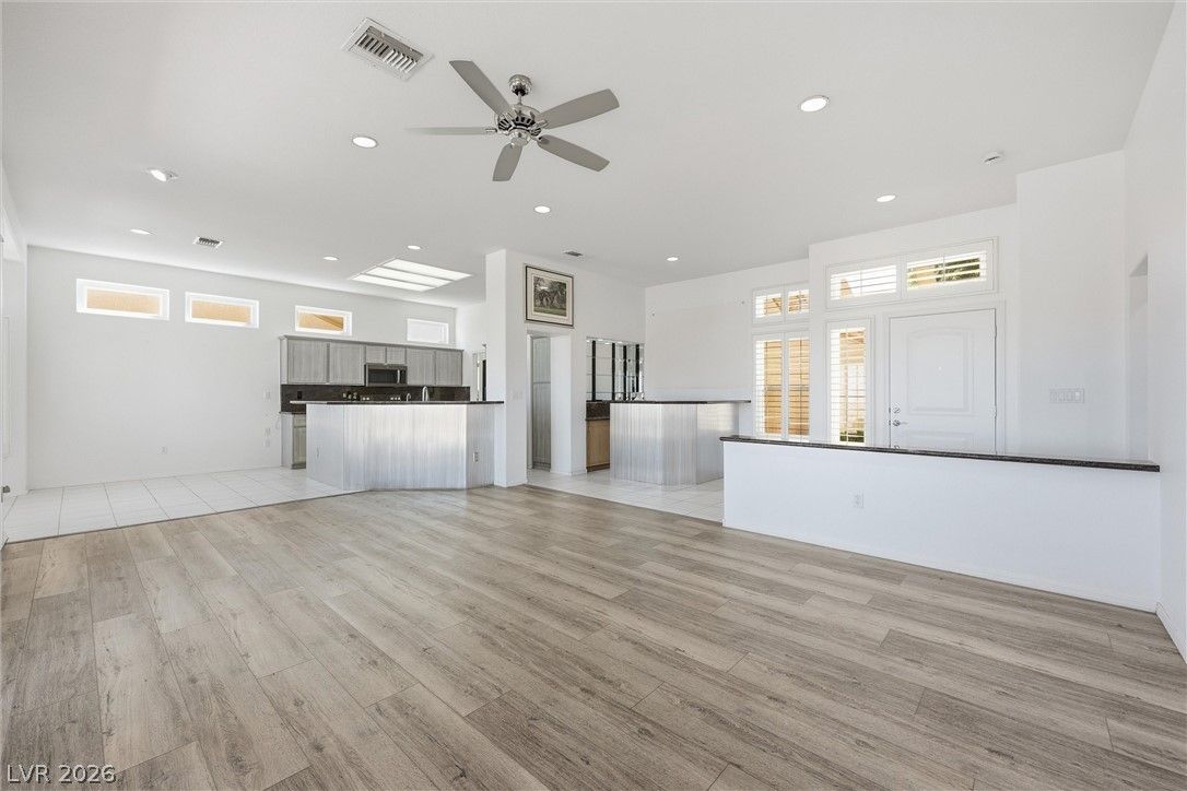 3000 Abercorn Drive — photo 5 of 28