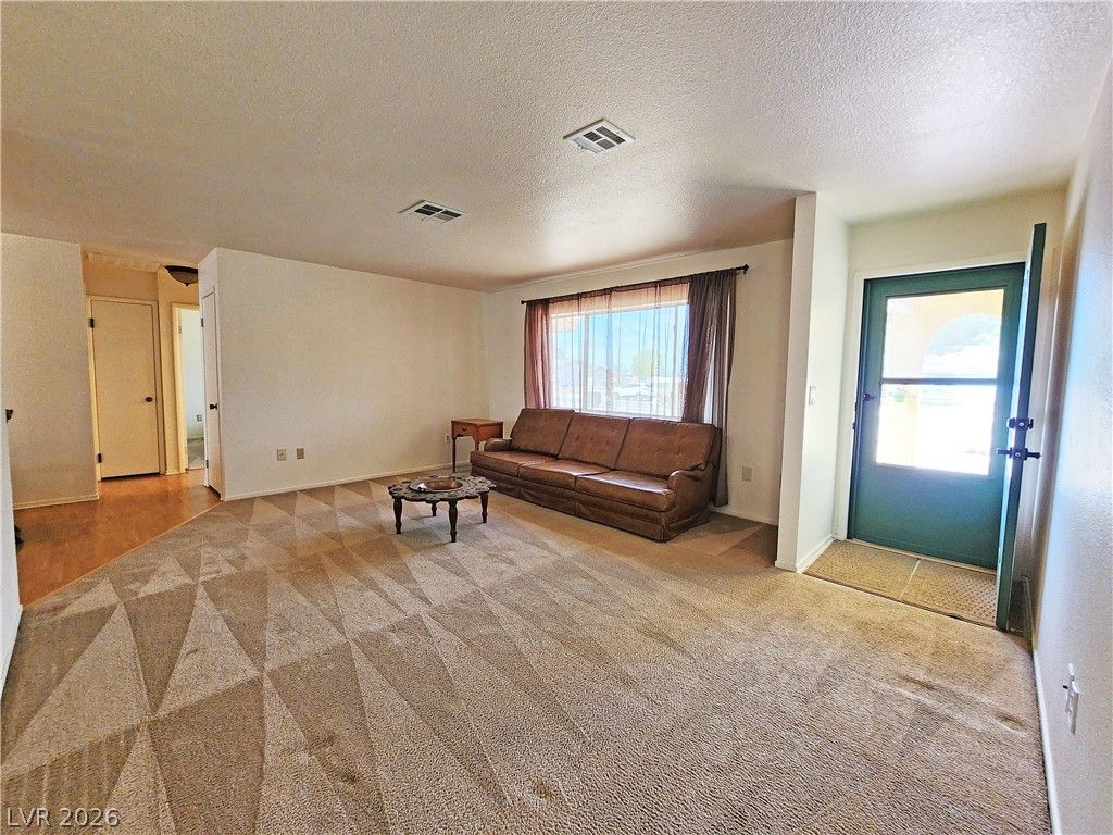 1225 Mount Charleston Drive — photo 3