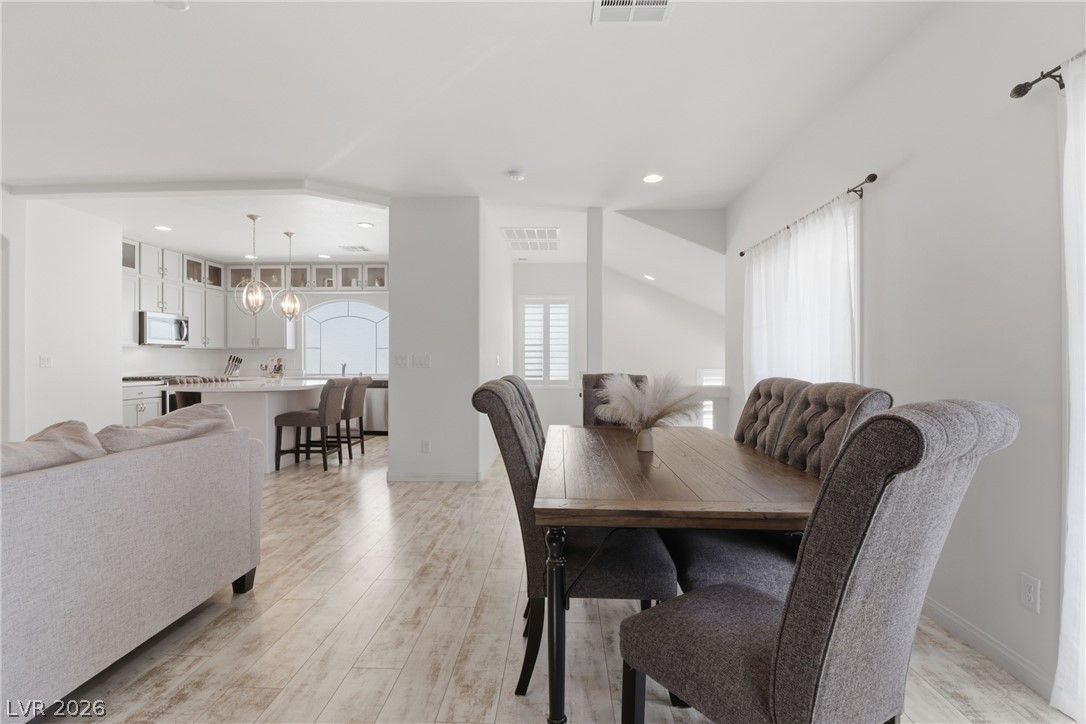 10175 Eagle Haven Street — photo 3