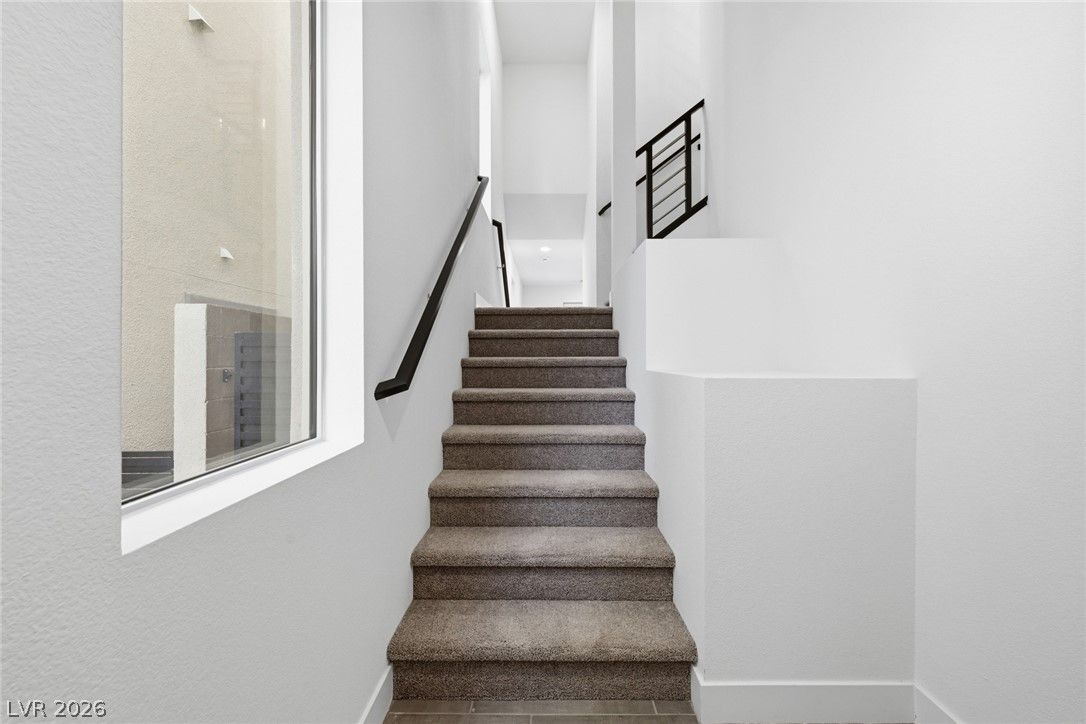 11635 Gentle Birdsong Avenue — photo 4