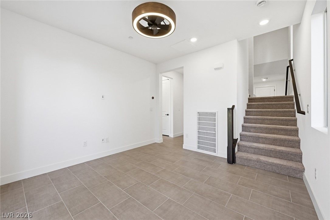 11635 Gentle Birdsong Avenue — photo 5