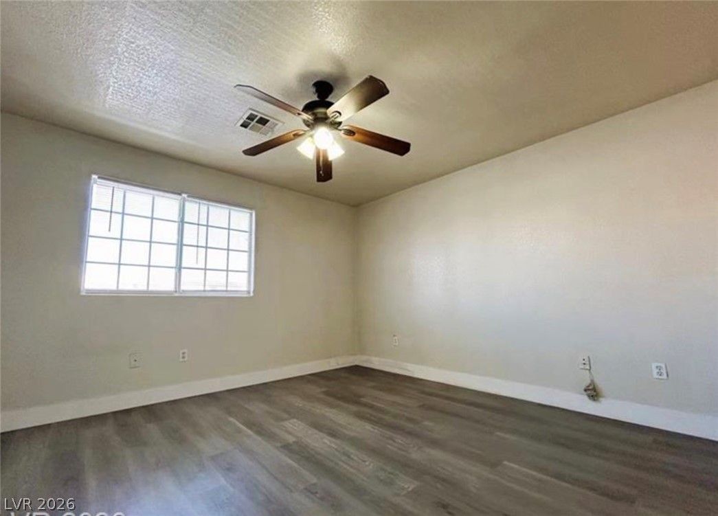 4730 East Craig Road 2094 — photo 5