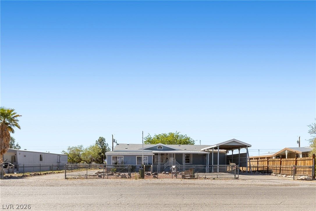 1190 South Bunch Street — photo 3