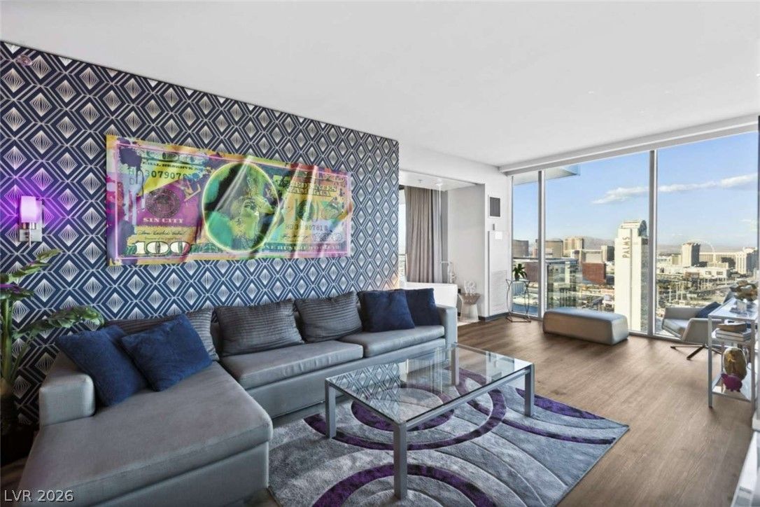 4381 West Flamingo Road 3322 — photo 1