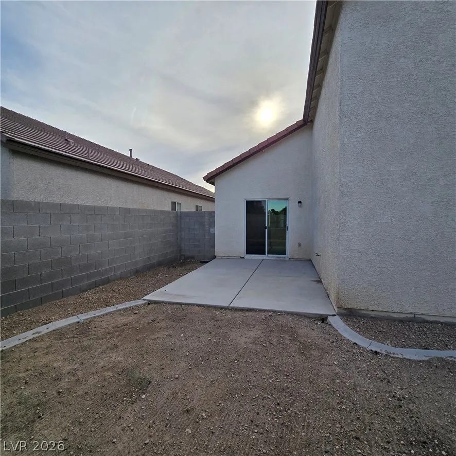 Photo 34
