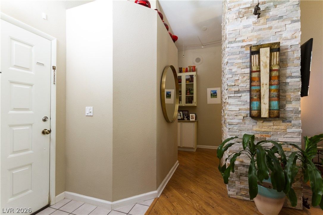 133 Coventry Circle — photo 4