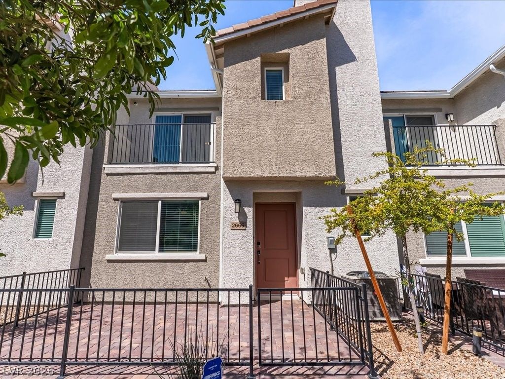 2665 Scorch Red Court — photo 2