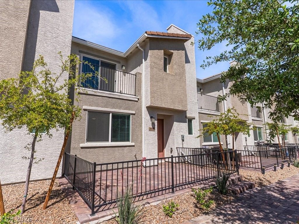 2665 Scorch Red Court — photo 5