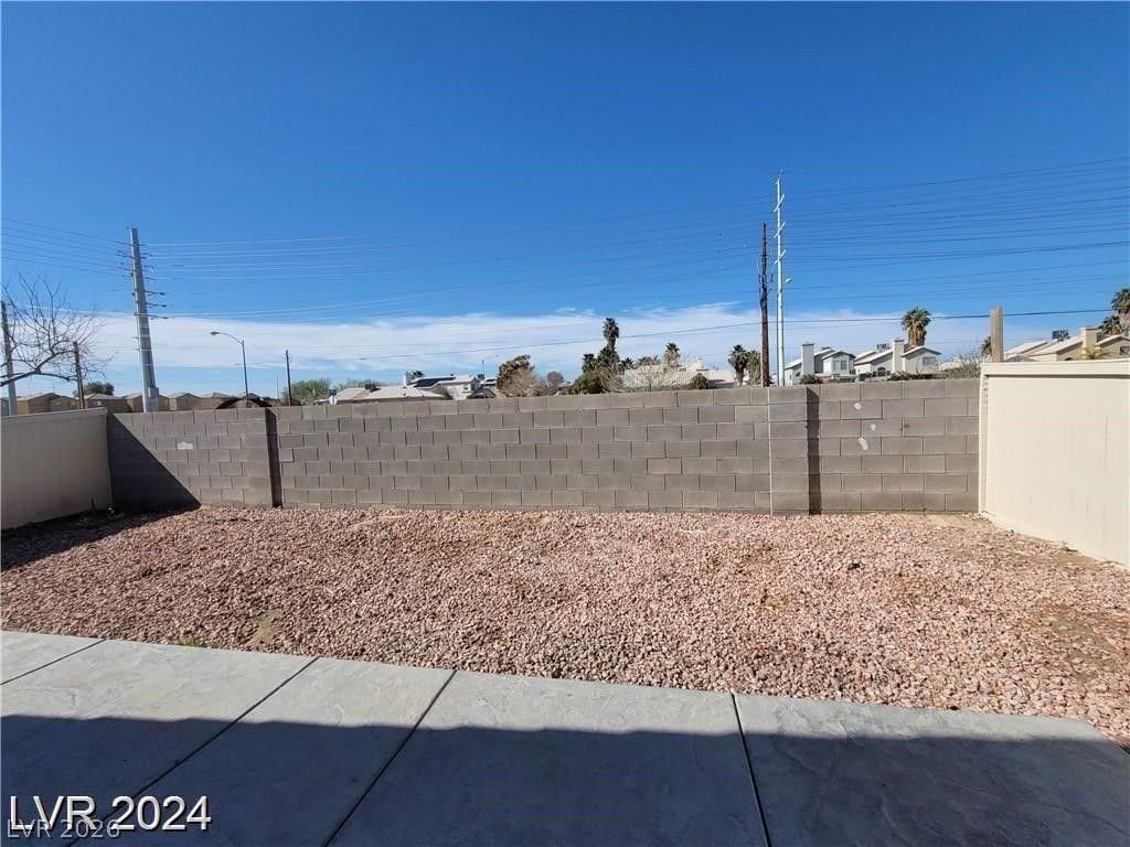 2711 Morning Break Court — photo 3