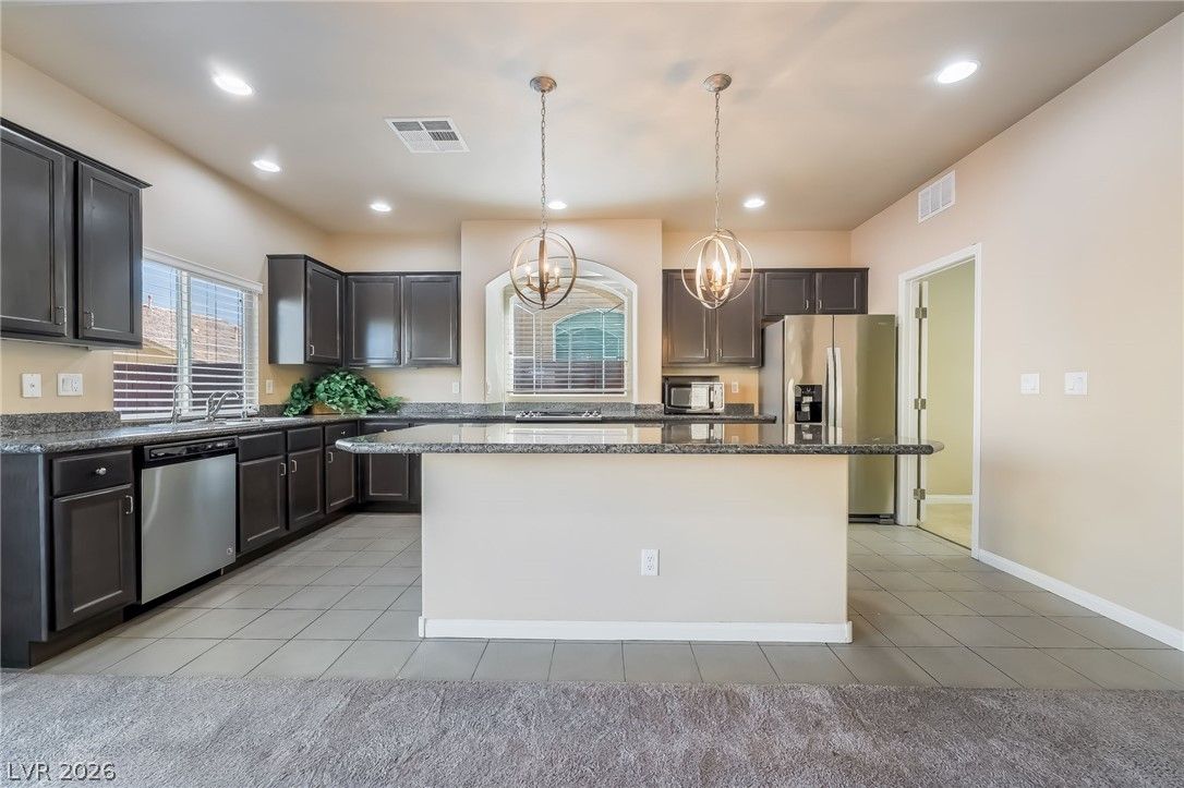 8202 Dover Canyon Court — photo 5 of 35