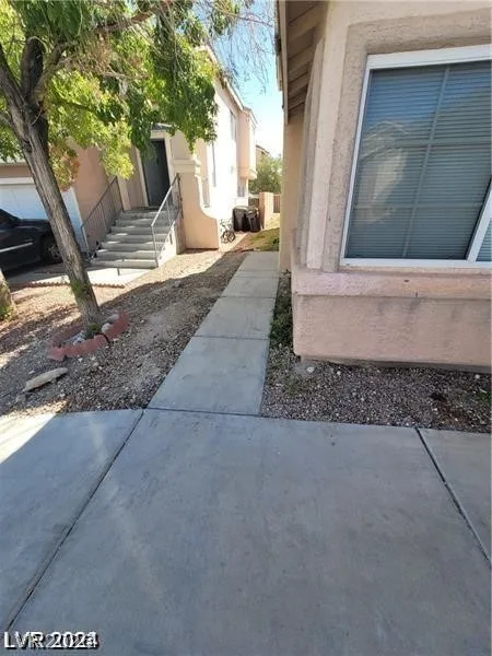 5316 Clover Blossom Court — photo 3