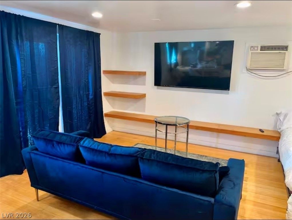 3418 Oneida Way 1 — photo 4