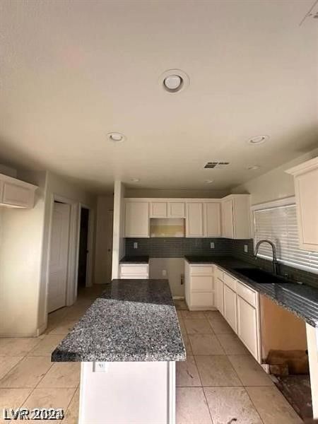 6320 Legend Falls Street — photo 5