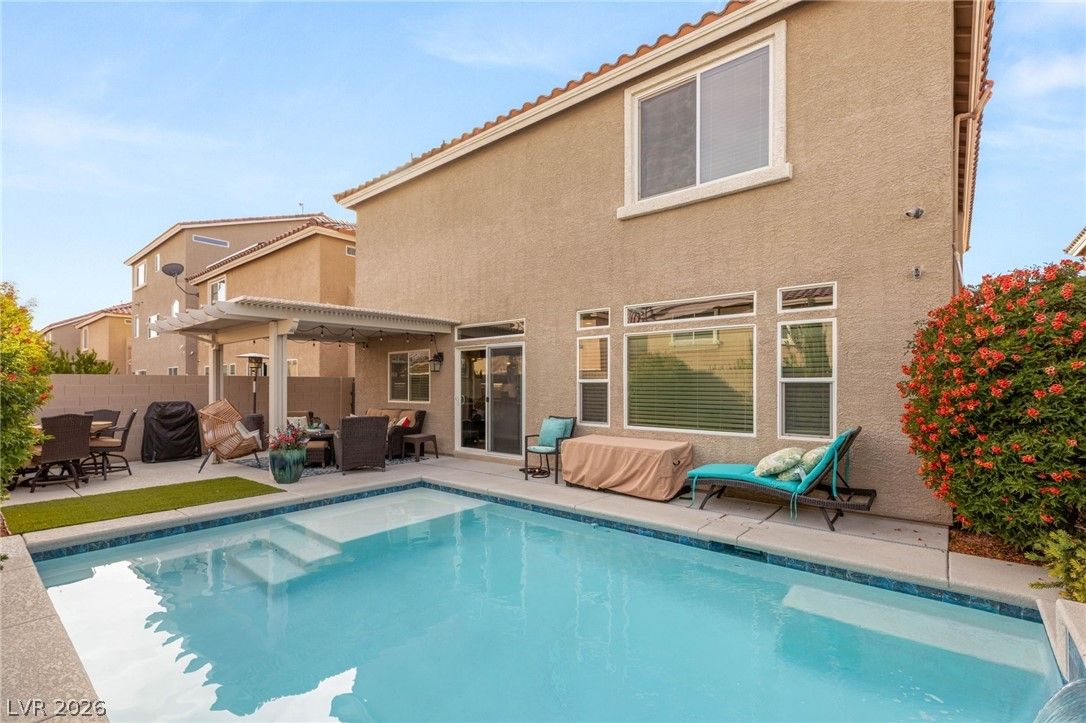 10592 Aphrodite Street — photo 2 of 39