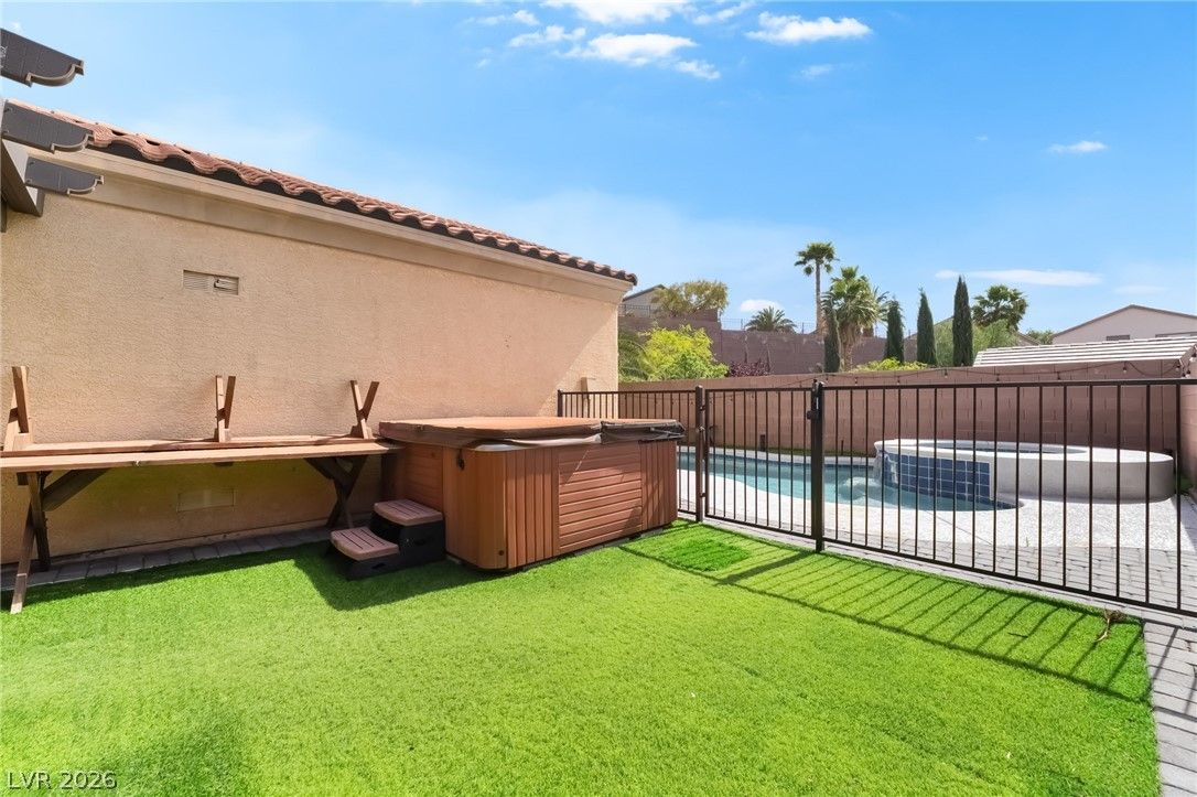 2525 Pastis Court — photo 2 of 35