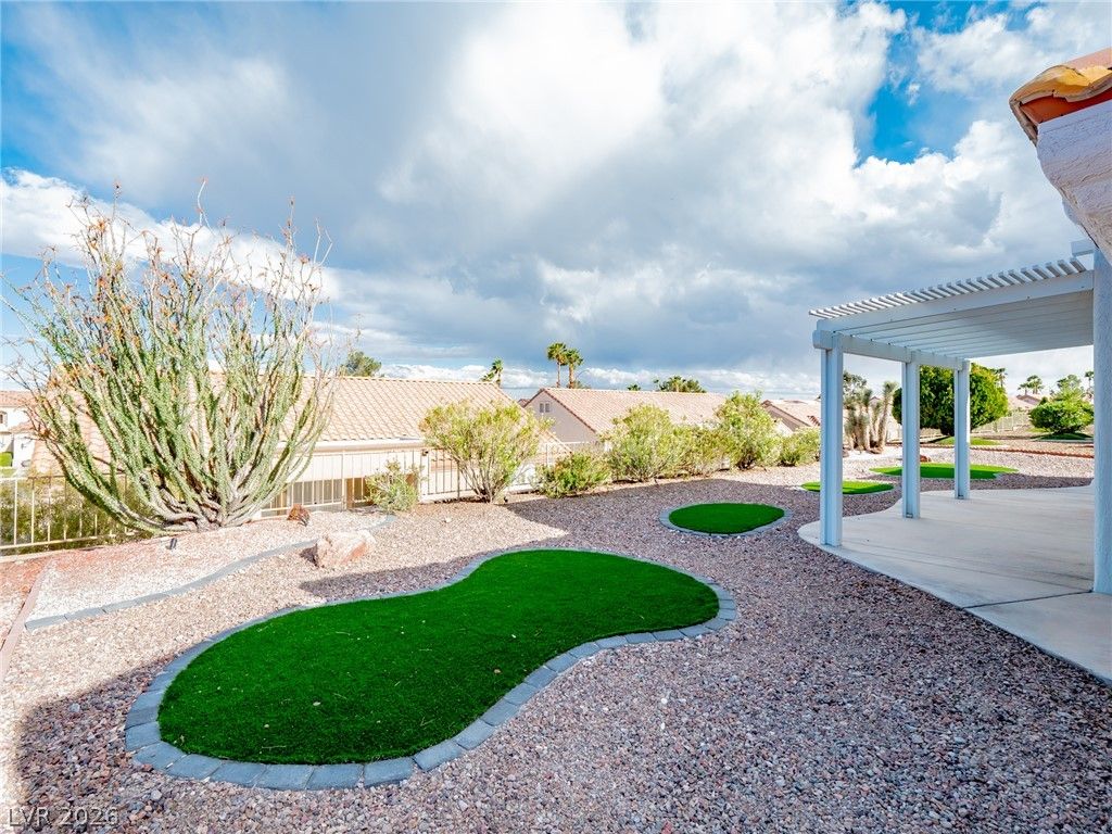 3004 Lotus Hill Drive — photo 3 of 3