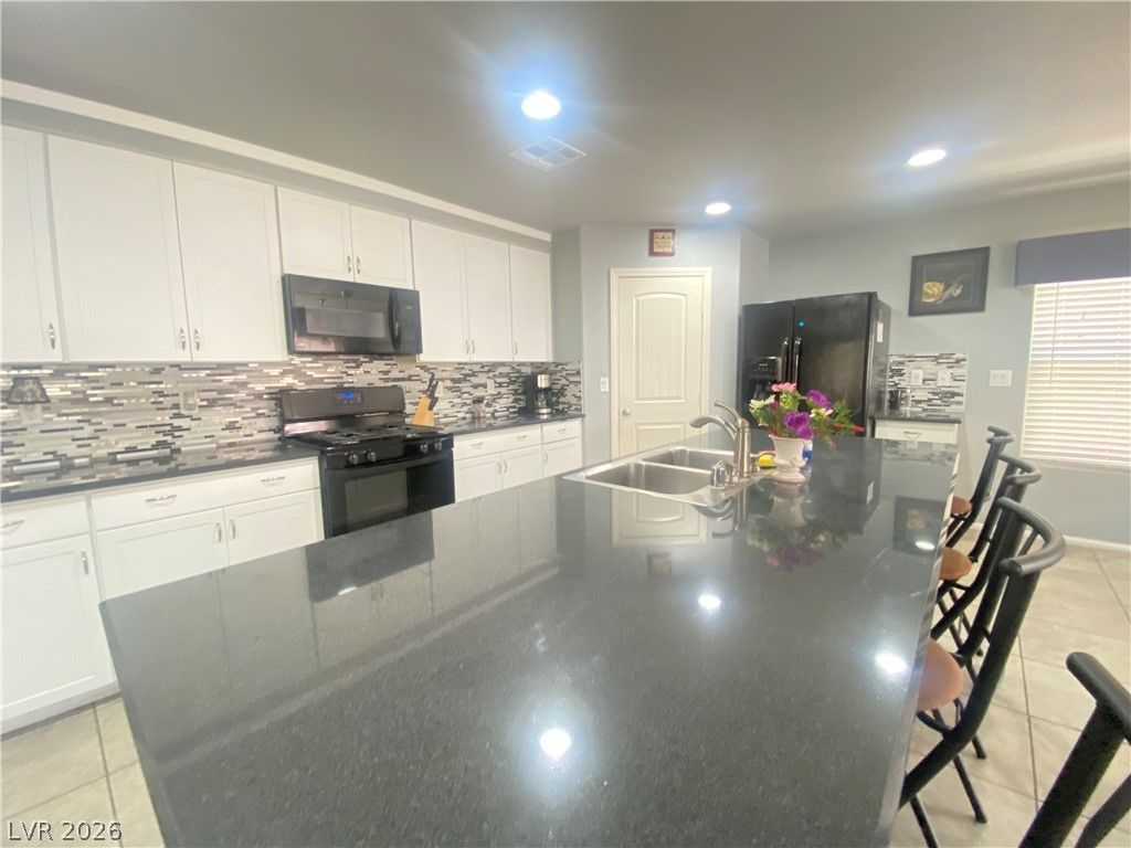 9833 Dryden Court — photo 5