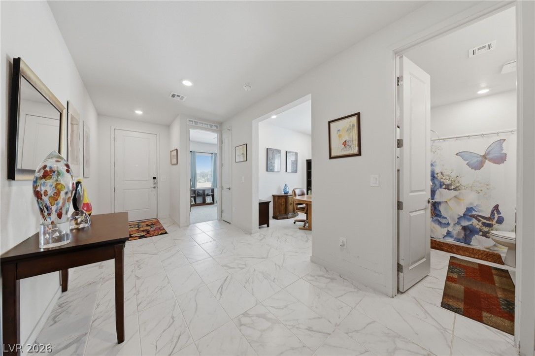 6719 Traveling Palmer Street — photo 3