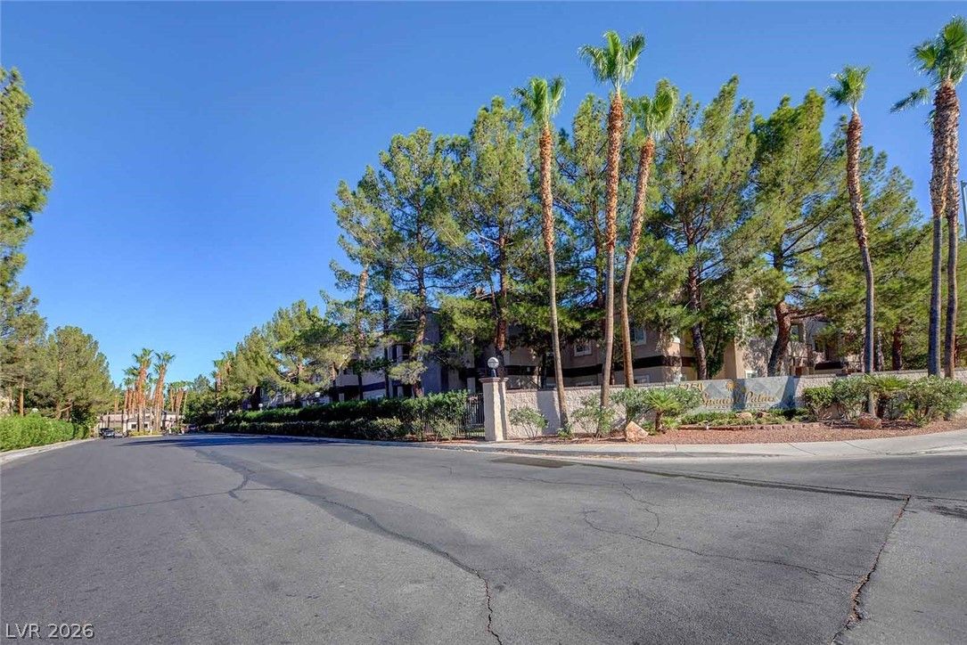5250 South Rainbow Boulevard 2157 — photo 2