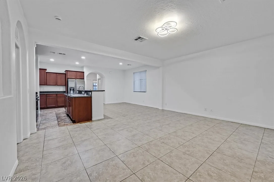 326 Hillhead Court — photo 5