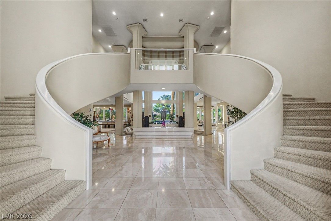 46 Gulf Stream Court — photo 3