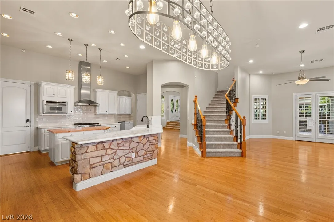 1812 Sydney Leigh Lane — photo 4