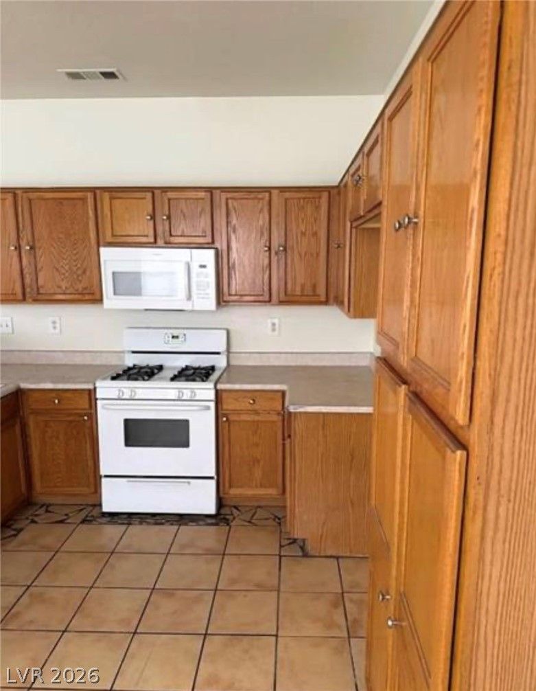 2506 Lady Elizabeth Court — photo 5
