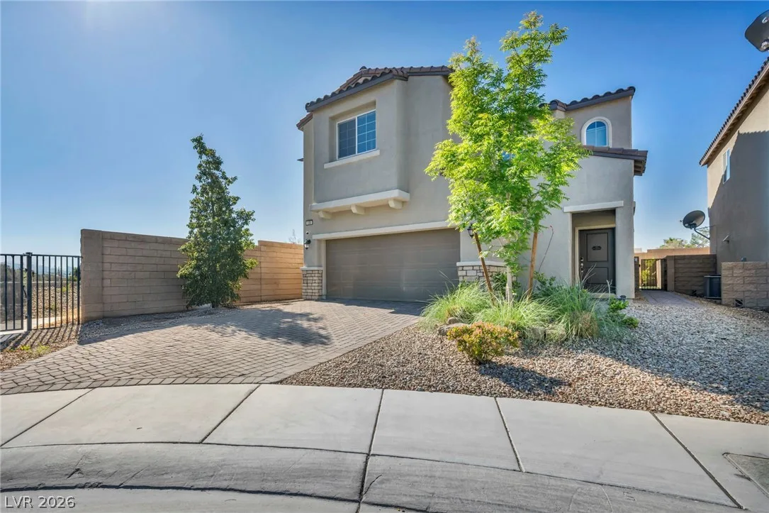 135 Moon Ranch Avenue — photo 3