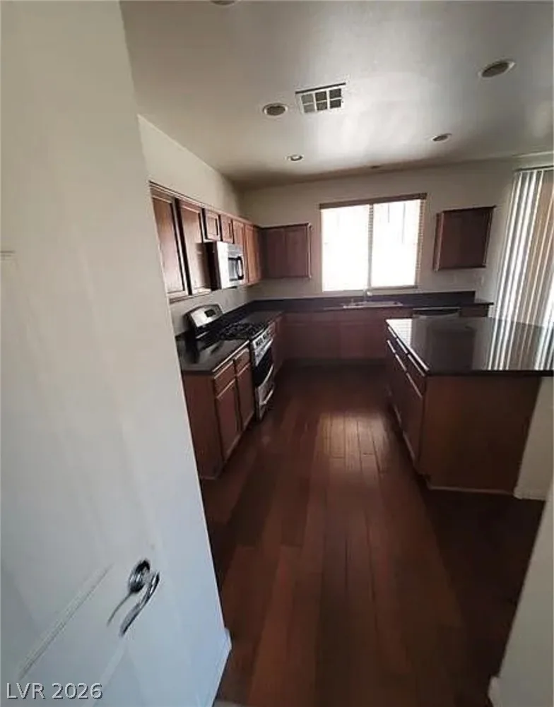 6647 Brooklyn Heights Street — photo 3