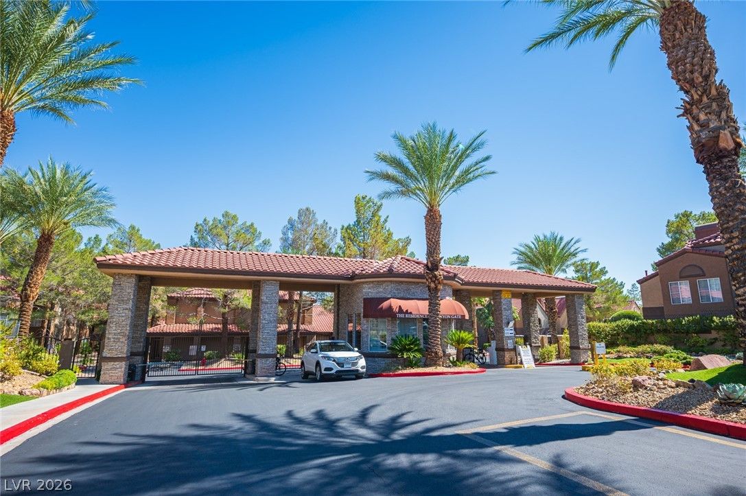 2200 South Fort Apache Road 1168 — photo 3
