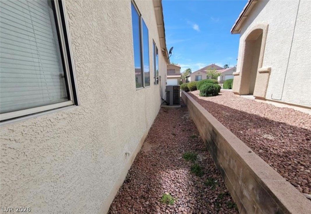 6420 INDIAN PEAK Court — photo 4