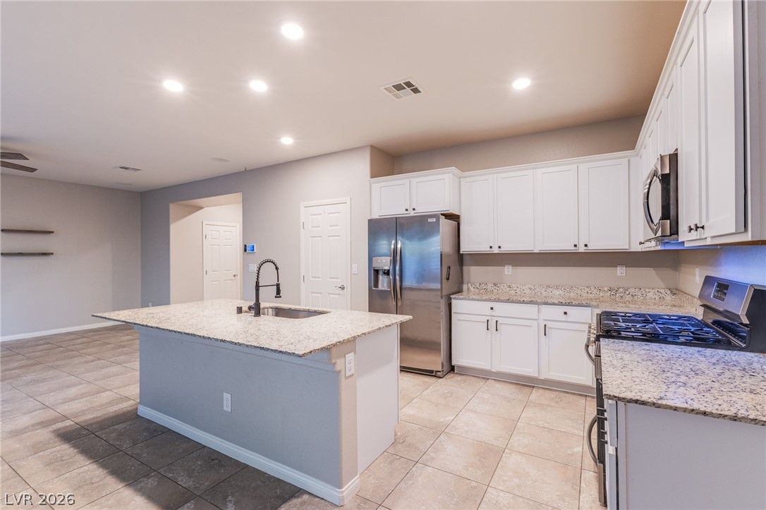 4507 Creekside Cavern Avenue — photo 2
