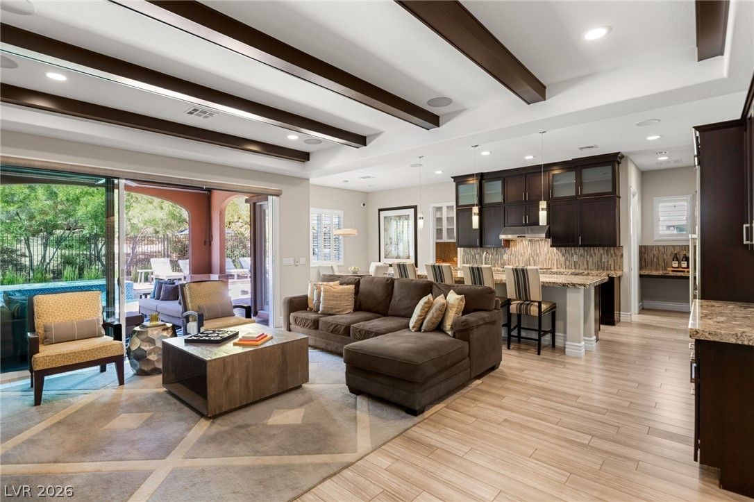 277 Lindura Court — photo 4