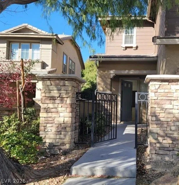 5445 Indian Cedar Drive — photo 2