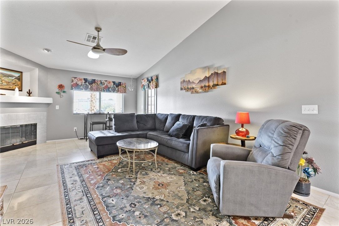 3320 South Fort Apache Road 224 — photo 3 of 24