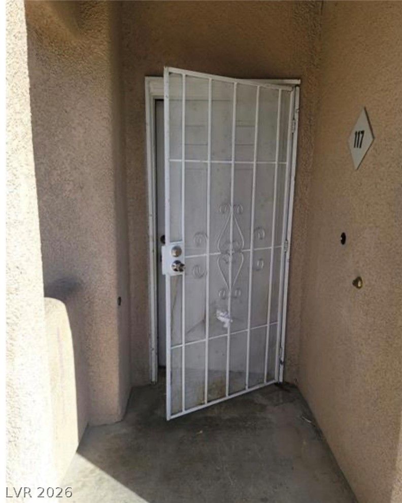 5750 East Hacienda Avenue 117 — photo 3 of 17