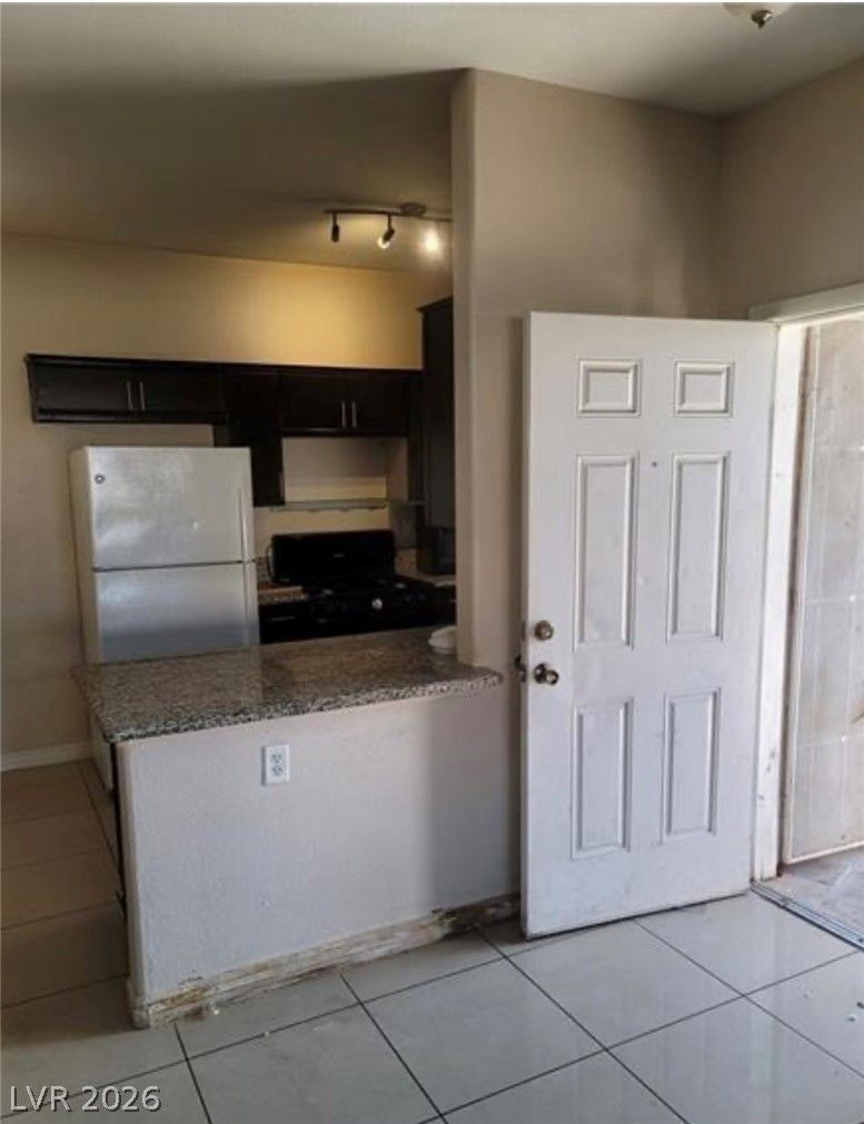 5750 East Hacienda Avenue 117 — photo 5 of 17