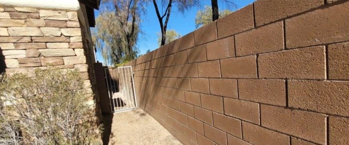 8768 Charm Canyon Avenue — photo 4