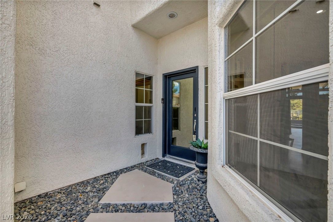 9208 Eagle Ridge Drive — photo 3