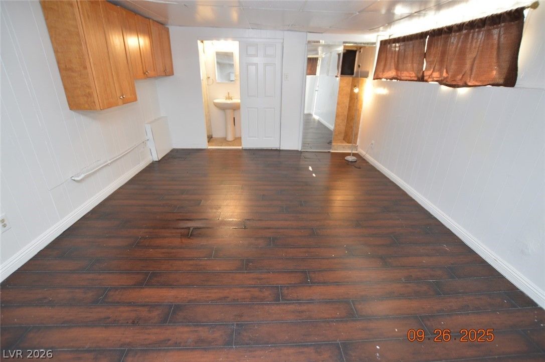 3980 Palos Verdes Street — photo 4 of 8