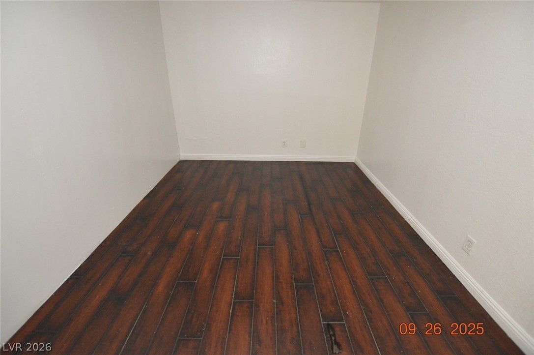 3980 Palos Verdes Street — photo 5 of 8