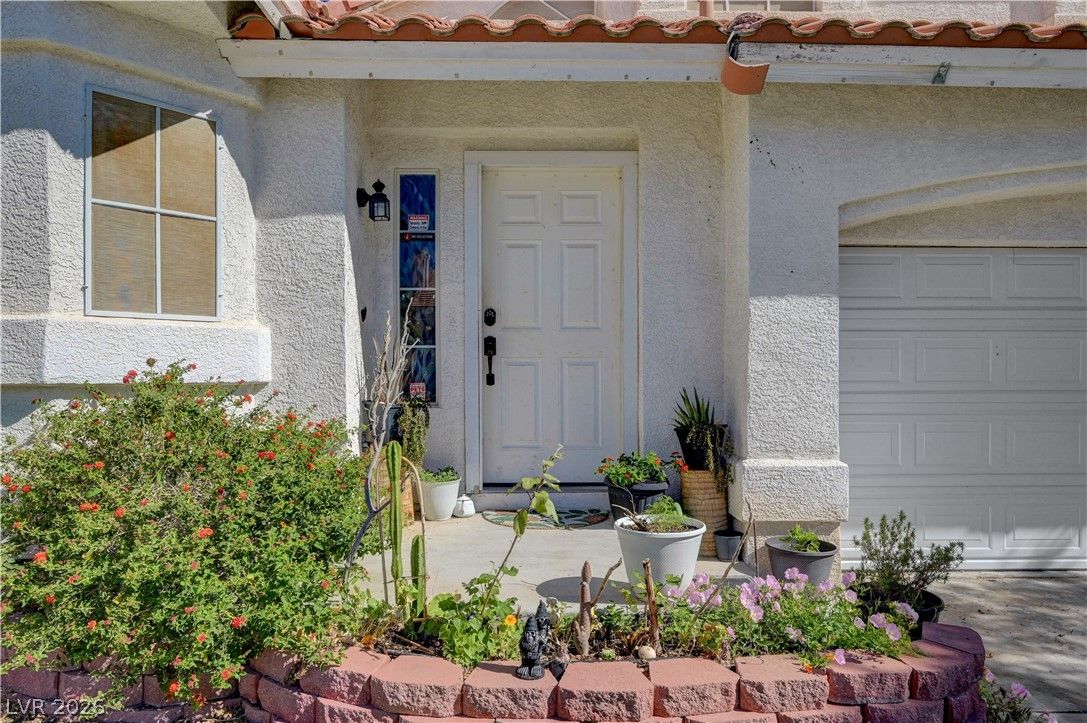 8752 Autumn Wreath Avenue — photo 5